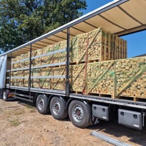 Halb-LKW-Ladung Brennholz (27 RM)